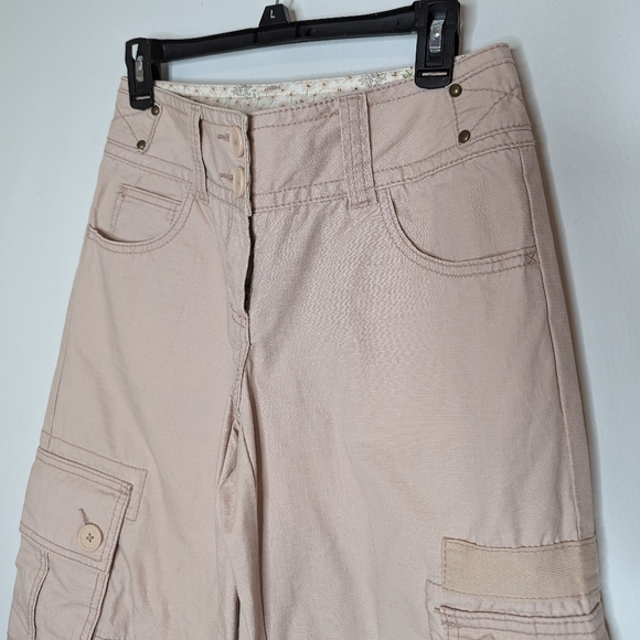 Cabi Frosted Pink Cargo Cropped Pants - Picture 16 of 16